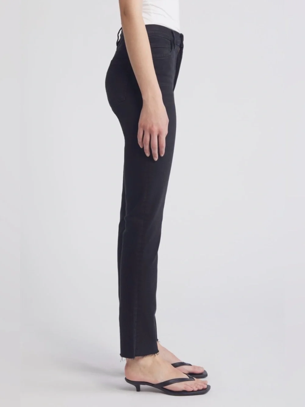 FRAME LE HIGH STRAIGHT BLACKFINN DESIGNER RAW EDGE HEM DENIM JEANS SZ 28 - Picture 3 of 16